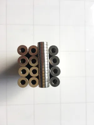 [HCM]30 Viên Nam châm đất hiếm Ø 6x2mm có lỗ nam châm trắng lực từ cực mạnh