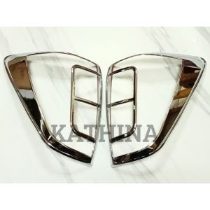 Garnis Lampu Belakang Mobil Toyota New Rush Tail Lamp Garnsih Chrome