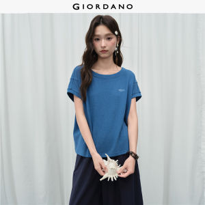 Giordano Women Women Round Neck T-Shirt Free Shipping 18326224