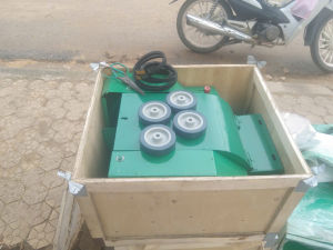 Bán lẻ khung máy băm rơm có lô cuốn tự động phụ kiện đầy đủ