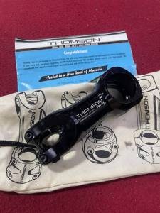 [Genuine] THOMSON Elite X4 Stem 90mm 0 Degree 31.8mm Black CNC Aluminium MTB Road Bike Bicycle Stem SM-E132-BK