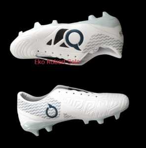 sepatu bola terlaris bayar di tempat/COD