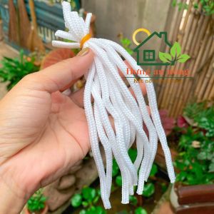 Sét 100 dây bậc thấm hút nước tưới cây tự động có thể sử dụng từ 7-15 ngày sau khi thêm nước một lần size 180x4mm
