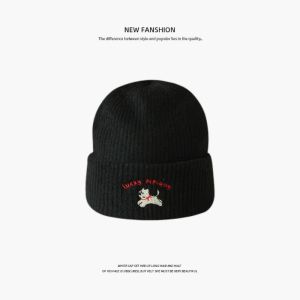 SEA AMILA   หมวกไหมพรมถักน่ารักสำหรับผู้หญิง ปีกหมวกไม่มี ประดับลายสุนัขและตัวอักษร ใส่ในฤดูหนาวและฤดูใบไม้ร่วงให้อุ่นและดูมีสไตล์