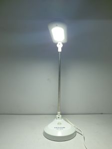 Đèn bàn KENTOM KT-503 bóng led thiết kế nhỏ gọn