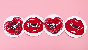 Women Kisses Nipple Cover Disposable Self Adhesive Pasties Sticky Bras Raves Breast Petal Sticky Bras Nipple Stickers