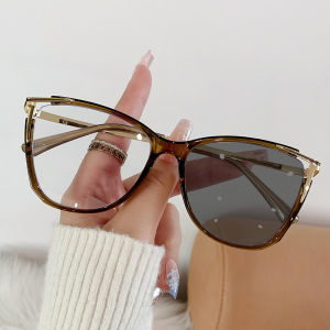 Pharaoh🍓Kacamata optik fotokromik retro/kacamata potongan mata kucing/kacamata anti cahaya biru wanita COD