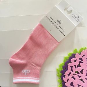 original alo Tất dành cho nam và nữ tất cotton lưới tập yoga tất thể thao ống cao vừa tất thể thao ống dài tất thường ngày tập thể dục.