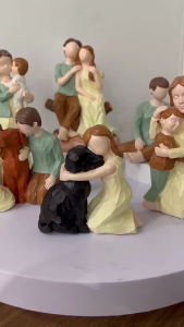 Couple Figurine Family Dog Resins Statue Parent Son Daughter Sculpture Home Desktop Bookshelves Decors Ornament Gift