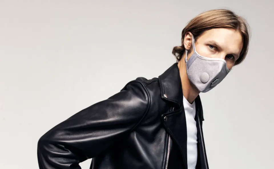 AIRINUM URBAN AIR MASK & FILTER 2.0 L AIRINUM : URBAN AIR MASK 2.0