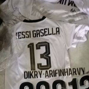 baju futsal anak umur 12 tahun. Baju futsal anak laki laki . baju futsal . jersey futsal anak laki laki . stelan kaos bola anak. kaos team futsal anak anak