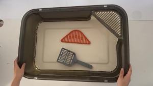 Extra Large Semi-Enclosed Cat Litter Anti-Tracking Open TopLitter Pan