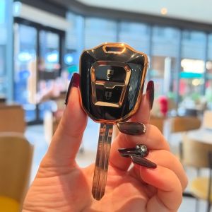 เคสกุญแจรถ Isuzu เคสกุญแจรถ ISUZU กระเป๋าใส่กุญแจรถยนต์ D-Max ปลอกกุญแจ ISUZU D-Max 2020-2024