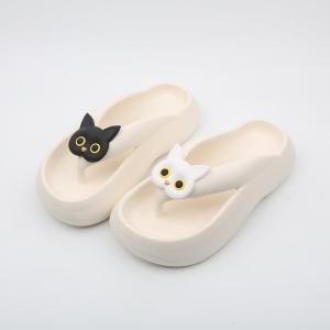 [Free Shipping] Cute Thick-Soled Flip-Flops For Women 2025 New Black And White Cat Design Summer Outdoor Wear Non-Slip Beach Sandals