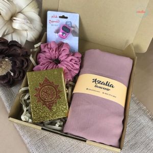 Hampers Kado Cewek Paket Hemat Kado Ulang Tahun Wisuda Anniversary