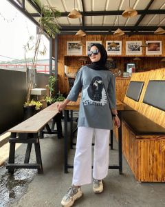 Atasan wanita Oversize Atasan wanita belah samping atasan wanita lengan 7/8 atasan motif wanita hijabers-