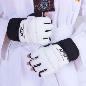 laoo taekwondo training equipment taekwondo gear สำหรับผู้ใหญ่ เด็กสำหรับเด็ก การระบายอากาศที่ดี ที่ป้องกันฝ่ามือ ที่พยุงข้อมือ WTF ดีที่สุด ต่อสู้กับการต่อสู้ ศิลปะการต่อสู้ ถุงมือมวยมวย ถุงมือคิกบ็อกซิ่ง ถุงมือป้องกันปกป้อง ถุงมือเทควันโด