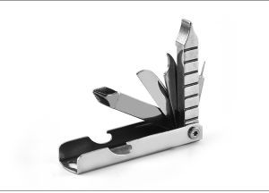 บัตรอเนกประสงค์ เครื่องมือช่าง ที่เปิดขวด มีด ไม้บรรทัด อุปกรณ์ช่างอเนกประสงค์