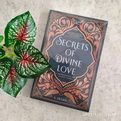 Buku Secrets Of Divine Love