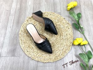 Giày sục gót vuông 5cm đính nơ xoắn bên TT Shoes hue5p