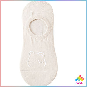 Sweet ถุงเท้าผู้หญิง สีลูกกวาด ถุงเท้าข้อสั้น ผ้านุ่มใส่สบายเพ้นท์น้องหมีน่ารัก womens socks