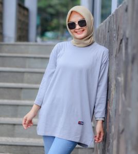 Baju Atasan Viral 2022 Oversize Wanita Grey 7/8 Kaos Opersize Cewe Trending T-shirt Oveersize Forever kaos wanita hijab polos baju kaos oversized cewek jumbo Oversize Midi Terbaru