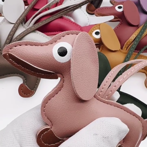 Lovely Sausage Dog Keyring Braided Rope Bag Pendant Chocolate Keychain Car Key Chain Bag Decorations for Woman and Girl