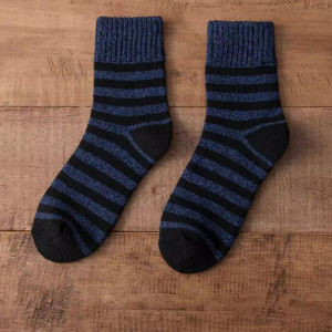 ถุงเท้าแคชเมียร์ผ้าฝ้ายหนา1คู่อบอุ่นดูดซับเหงื่อยืดหยุ่นได้สำหรับผู้ชายถุงเท้าป้องกันความเย็นฤดูหนาวถุงเท้ายาวปานกลางถุงเท้าสำหรับฤดูใบไม้ร่วง