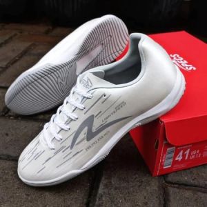 PROMO SEPATU OLAHRAGA FUTSAL SPECS LIGHTSPEED REBORN IN MOONRAKER TERBARU 2025 PRIA & WANITA