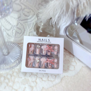 เล็บปลอมขนาดยาวปานกลางสำหรับผู้หญิงและเด็กผู้หญิงเล็บเทียมตกแต่งหวานๆสีชมพูสำหรับกิจกรรมปาร์ตี้