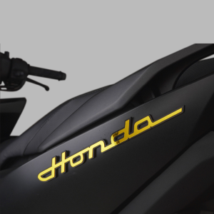 Emblem Logo Honda 1 PCS Latin 3D Stiker Timbul Emblem Tulisan Honda Cocok Untuk Semua Honda Motor
