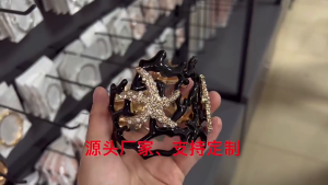 Đa Năng Không Thường Xuyên San Hô Mùa Xuân Vòng Đeo Tay Hợp Kim Mạnh Mẽ Bangle Có Thể Điều Chỉnh phụ kiện thời trang Cho Phụ Nữ