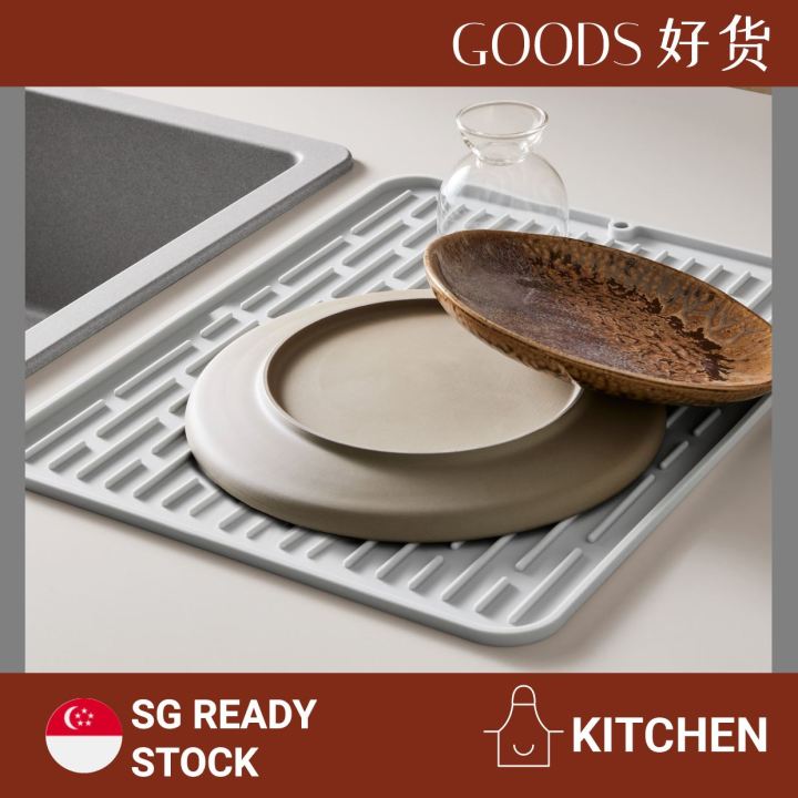 Kitchen Folding Silicone Drying Mat with Good Grips and Large Size For