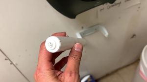 Spring Loaded Toilet Paper Holder Roller Retractable Plastic Insert For Tissue Roll Holder
