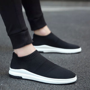 2025 Best Sellers Men Korean Style Slip On breathable Sneakers Lightweight Comfortable Flat Casual Sports Black Rubber Shoes For Men