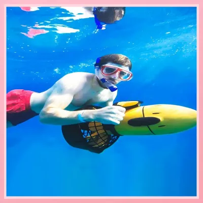 300W/500W Electric Water Scooter Water Sports Submersible Underwater Thruster Handheld Sea Scooter Free Submersible Diving Swimming Underwater Aircraft