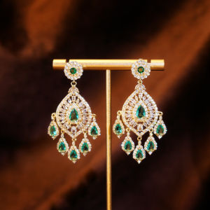 SEQUITO Charming Yellow Gold Plated Jewelry Inlay Green White AAAAA Cubic Zirconia Waterdrop Chandelier Tassel Drop Long Banquet Earrings SE1036