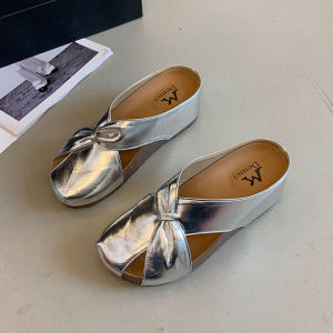 [Free Shipping] Thick-Soled Height-Increasing Closed-Toe Mules For Women Summer Outdoor Wear 2026 New Model Slip-On Sandals For Petite Individuals