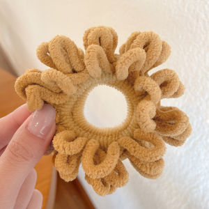 Dây thun cột tóc kiểu cách đơn giản dễ phối đồ cho nữ