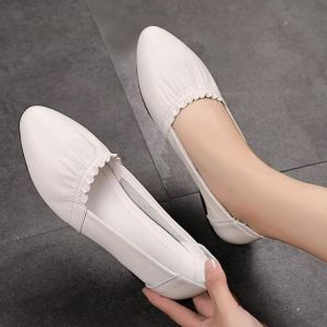 Free Shipping Spring New Collection: Soft Leather Shallow-Toe Flat-Soled Loafers For Women Versatile With A Durable Rubber Sole Soft And Non-Slip Suitable For Work