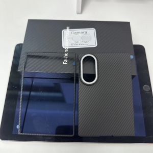 For Samsung Galaxy Z Fold8 Wide 600D Magnetic PC Case with MagSafe Aramid Carbon Fiber Lightweight Armor Cover