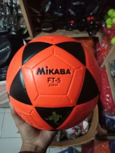 Bola sepak mikasa FT-5
