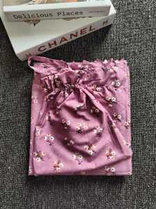 mukenah anak motif bunga usia 3-12 tahun bahan lembut dan adem gratis tas cantik