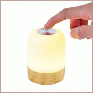 โคมไฟอัจฉริยะ ทันสมัย ไฟ led สวิตช์ควบคุมแบบสัมผัส ไม่เจ็บตา ของดี ไฟหายใจ 80 ชนิด ทารกแรกเกิด