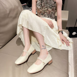 รองเท้าแมรี่เจนส้นแบนมีสไตล์ของผู้หญิงพร้อมริบบิ้นมุก พื้นรองเท้านุ่มสบาย