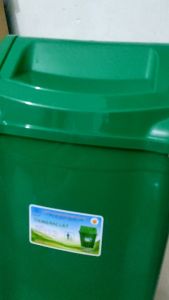 Thùng rác lật đựng rác nhựa việt nhật