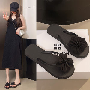 Free Shipping WomenS Flip-Flops Casual Beach Sandals Fashionable Floral Design Perfect For The Beach Summer Wear And As An Accessory
