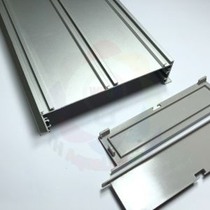 Máng đèn nhôm TH150 nhôm hộp đèn kèm mica mờ khối nhôm hộp kèm mica mờ cho đèn LED nội thất văn phòng hồ cá thủy sinh