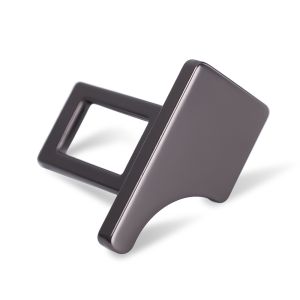 ตัวล็อคเข็มขัดนิรภัยแบบเสียบ ป้องกันเสียงเตือน กันฝุ่น วัสดุโลหะผสมสังกะสี ดีไซน์ทันสมัย ใช้งานสะดวก ทนทานต่อการใช้งาน A032