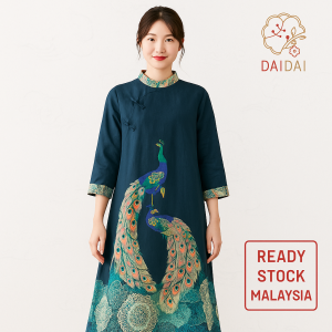 daidai (Ready Stock) Women Long Cheongsam A-line Skirt Muslimah Peacock Skirt Cny Baju 民族风棉麻印花连衣裙七分袖立领盘扣改良旗袍春亚麻长款A字裙子